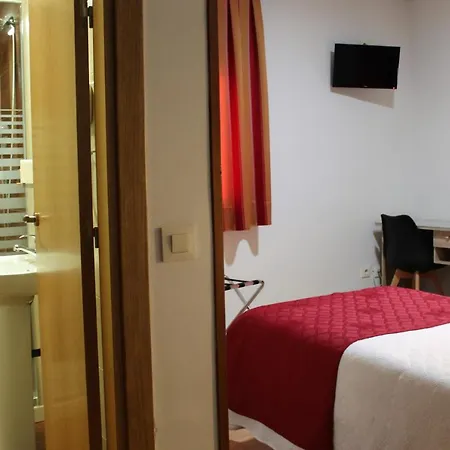 Гостевой дом Madrid 2*