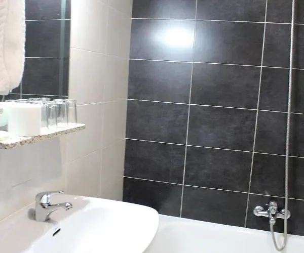 马德里旅馆 招待所 托萊多