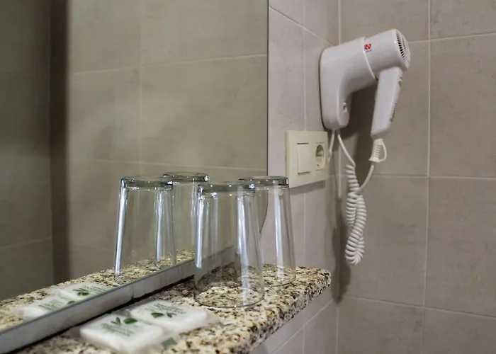 Madrid Гостевой дом 2*