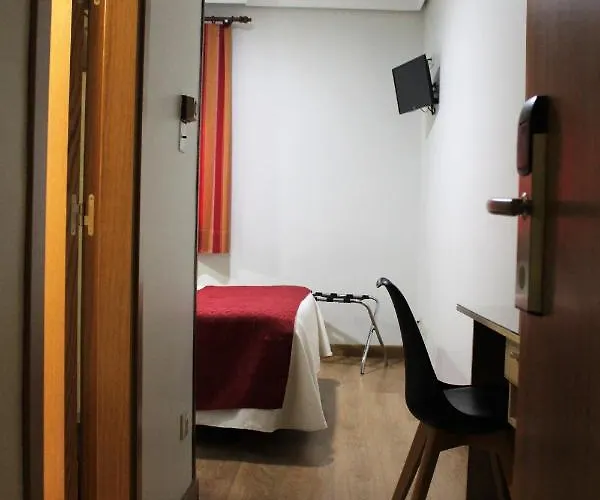 Madrid Гостевой дом 2*